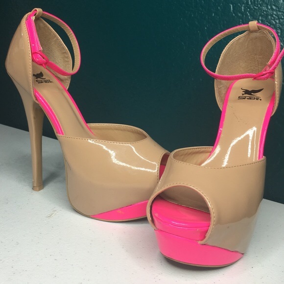 Shiekh Shoes - Shiekh Nude and Pink Platform Heels 👛